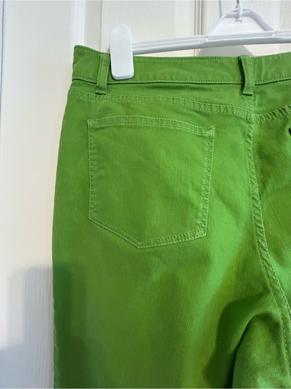 Talbots Bright Green Petite Cropped Pants - Picture 6 of 9